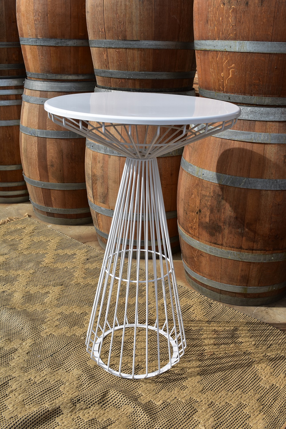 white wire bar table